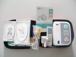 XFT Pro Eğitim Tipi OED (Otomatik Eksternal Defibrilatör) - Thumbnail